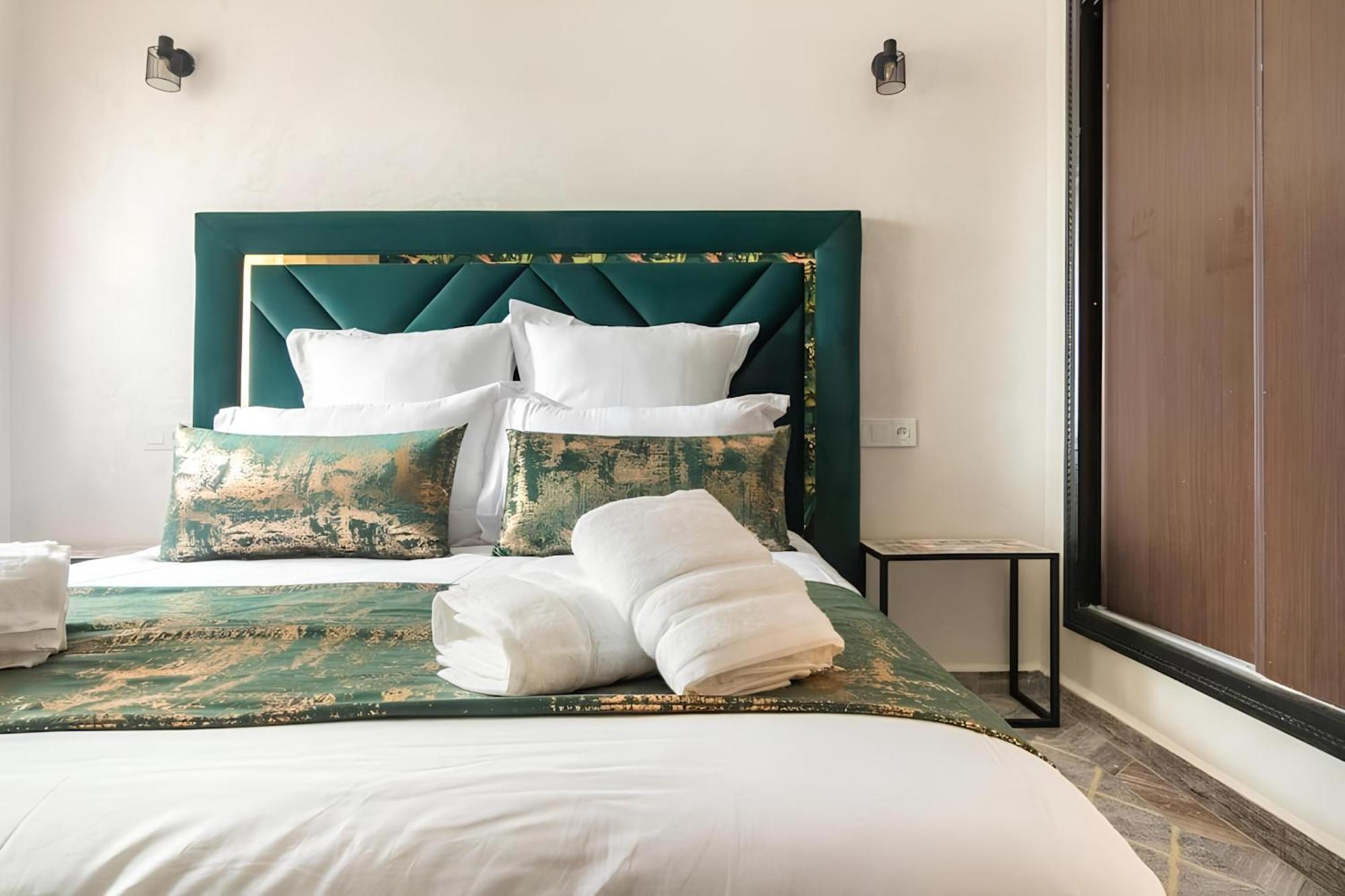 C-Appartement De Luxe Plein Centre De Gueliz Avec Piscine Parking Wifi Netflix Marrakesh Luaran gambar