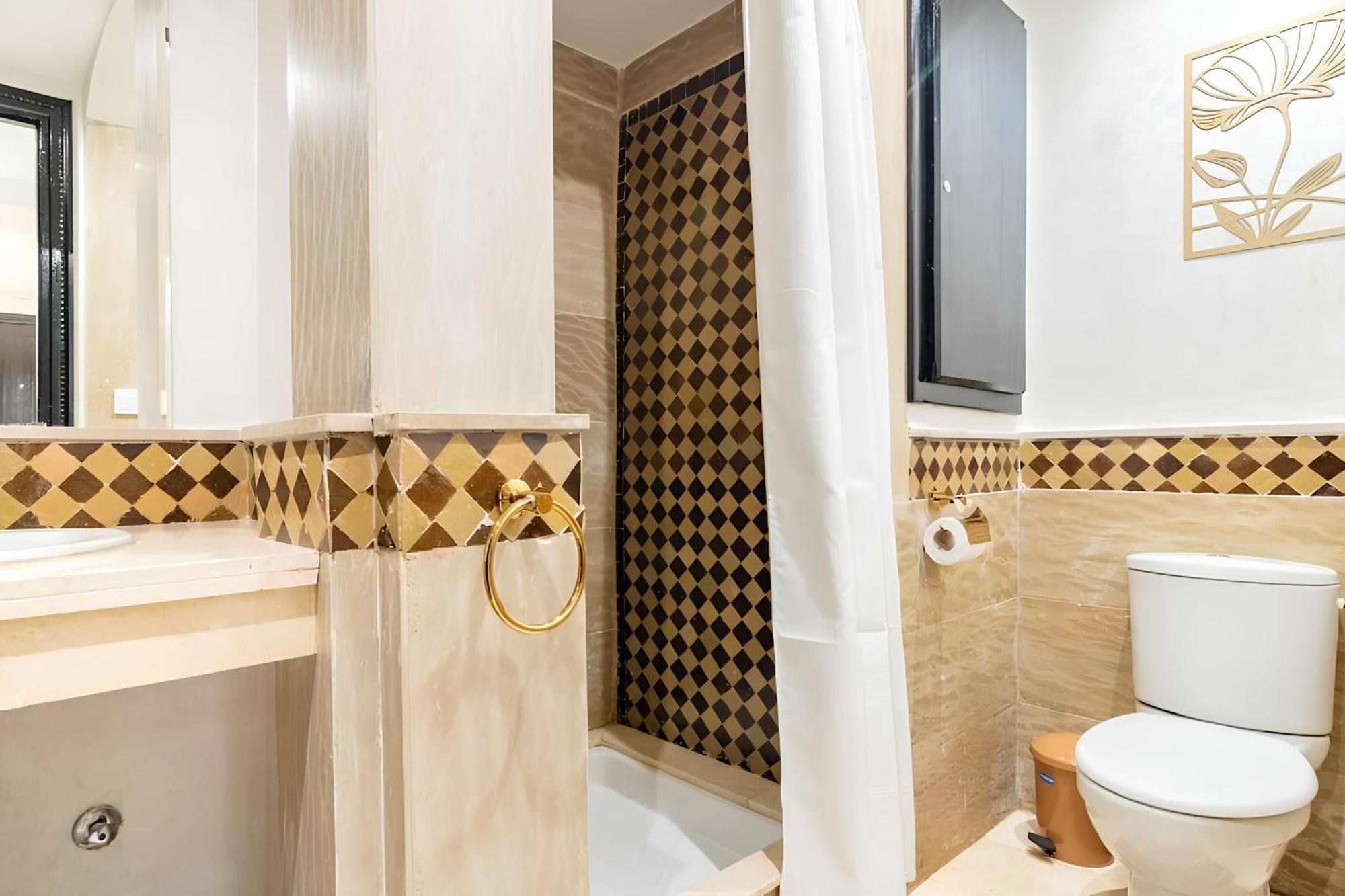 C-Appartement De Luxe Plein Centre De Gueliz Avec Piscine Parking Wifi Netflix Marrakesh Luaran gambar